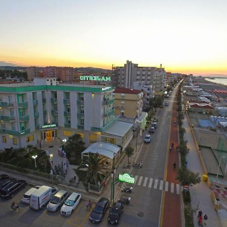 Hotel Majestic Senigallia Zewnętrze zdjęcie