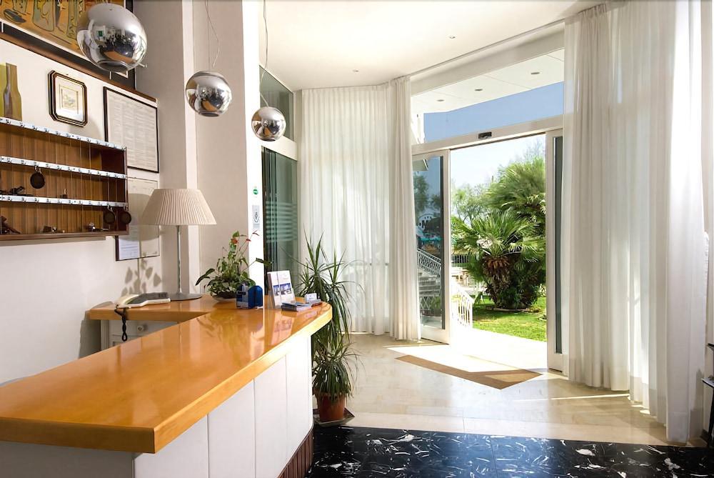 Hotel Majestic Senigallia Zewnętrze zdjęcie