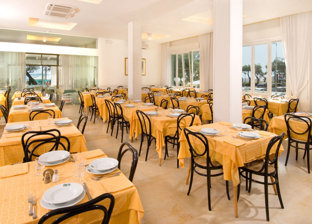 Hotel Majestic Senigallia Zewnętrze zdjęcie