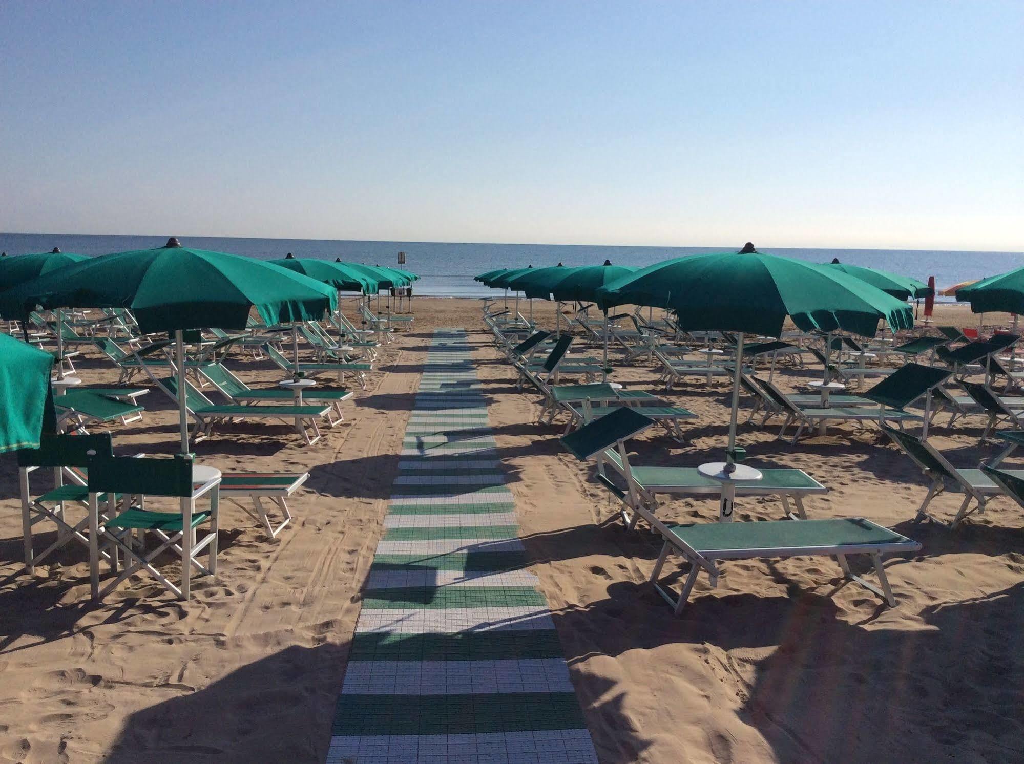 Hotel Majestic Senigallia Zewnętrze zdjęcie